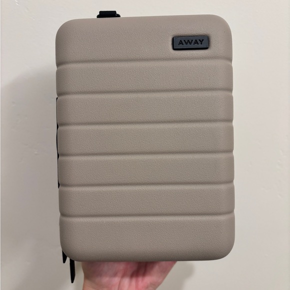 Away Travel Mini Suitcase Toiletry Bag - Picture 1 of 3